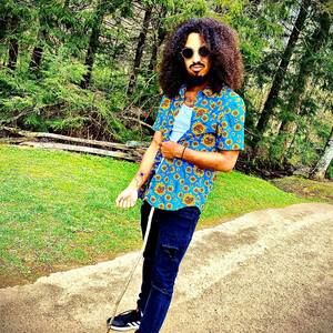 Meet your Posher, Xavier